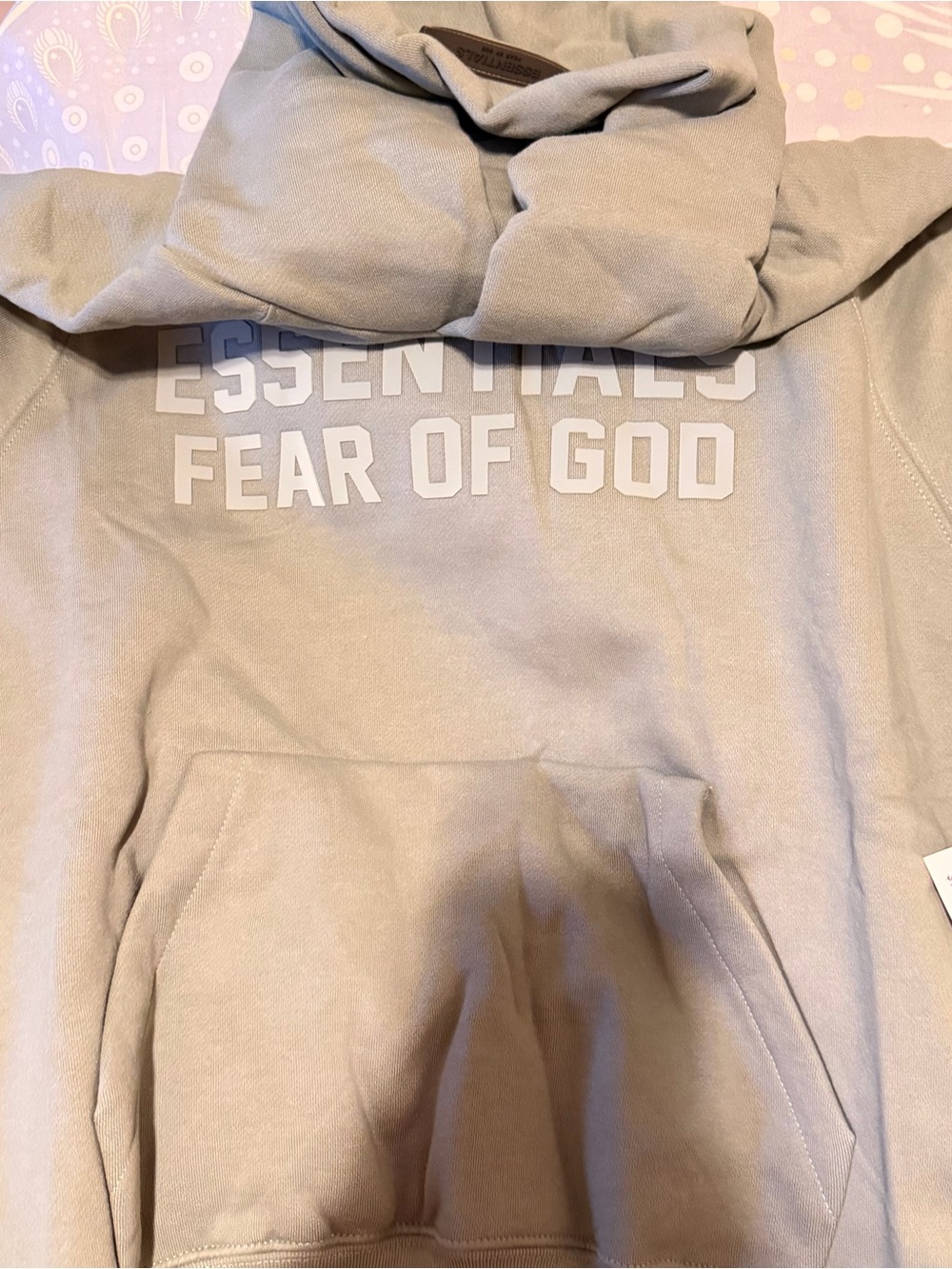 ESSENTIALS Fear of God Hoodie in sycamore